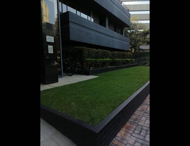 1 BEDROOM APARTMENT FOR SALE IN BENMORE GARDENS